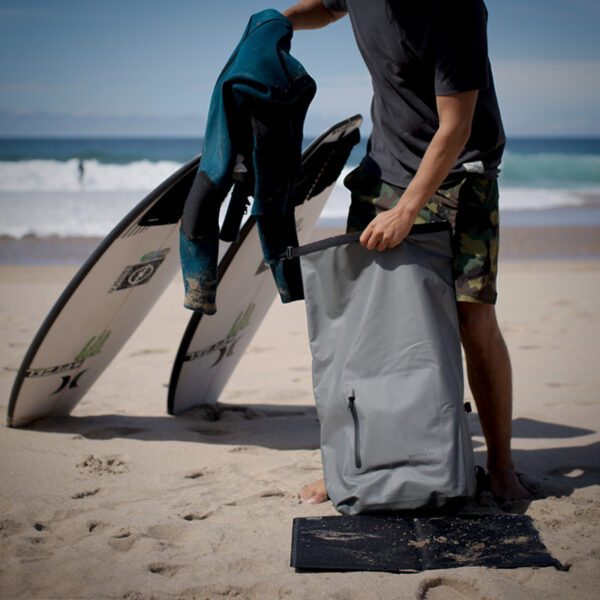 Drybag Backpack Gray Charcoal - Image 6